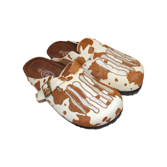 COW SKELLY BROWN CLOGS