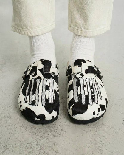 COW SKELLY BLACK CLOGS
